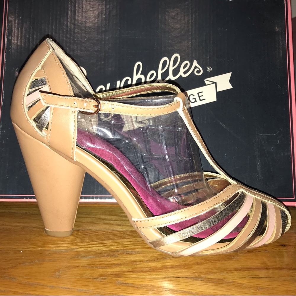 Seychelles Nude Multi Leather Tempest heel size 9